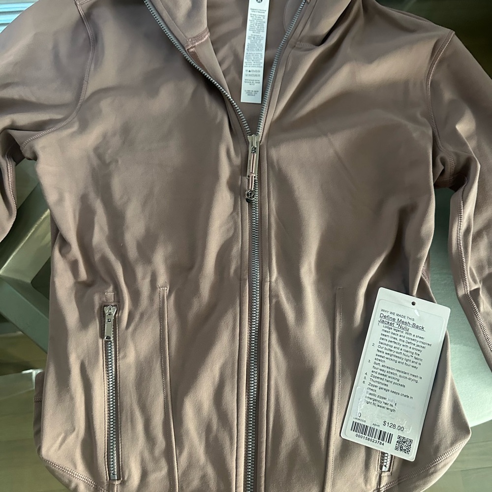 Lululemon Define Mesh back Nulu Jacket - Picture 6 of 7